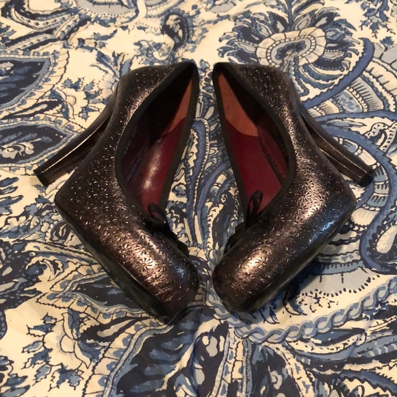 Marc by Marc Jacobs shoes - Picture 4 of 6